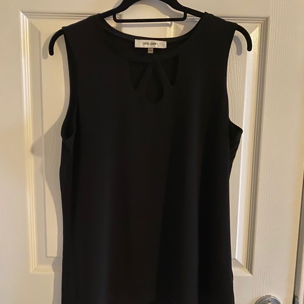 Jones Studio Black Top